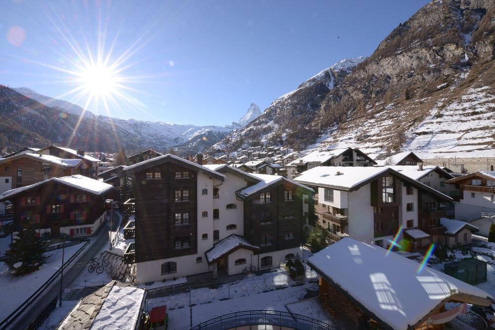 Alpenhotel Fleurs De Zermatt Kültér fotó